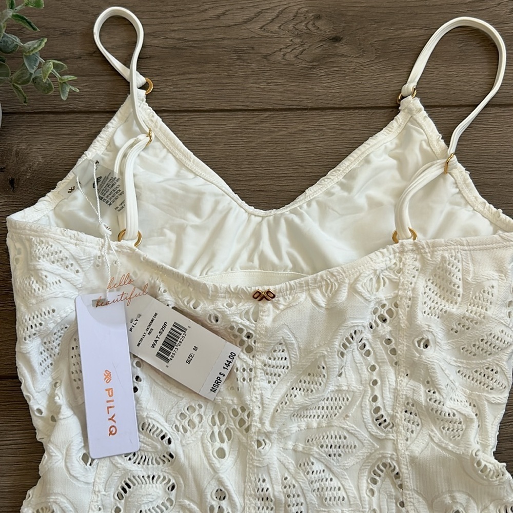 NWT Pilyq White Lace One Piece with Adjustable Straps Size Medium - Picture 5 of 9